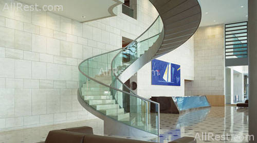Grand Marina 10